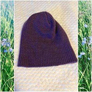 🌿 3 for $10 • Purple Toque